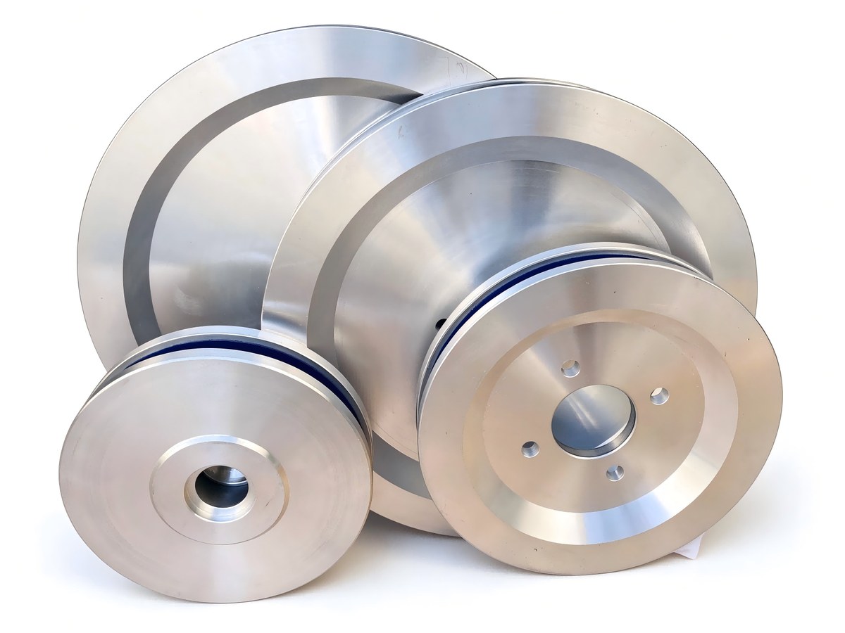 Drive & Pulley Wheels &mdash; the wheels the wire runs on