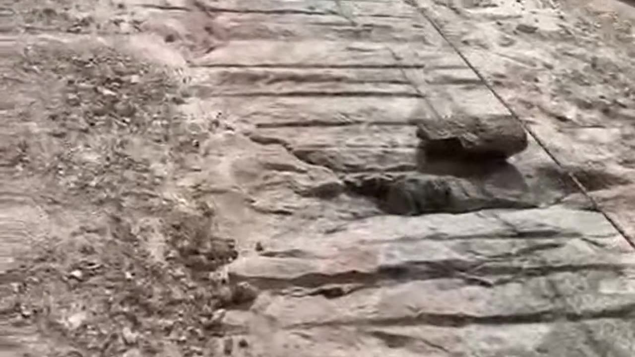 Wire Saw Cutting at Granite Quarry — Australia (KEENOVA 75kW)